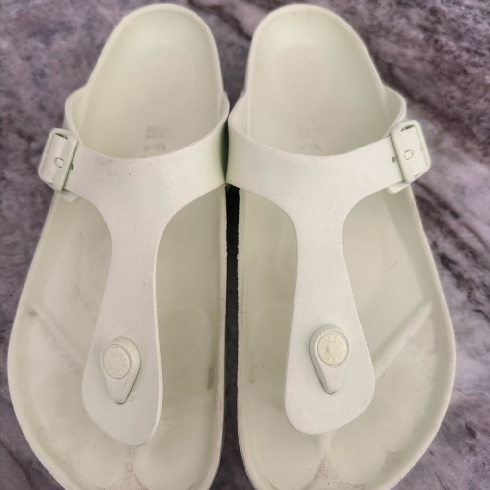 Birkenstock Women’s White Thong Sandals